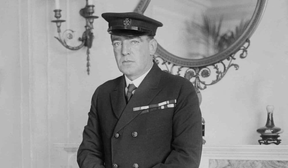 Shackleton (2)