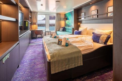 Superior Cabin Hondius