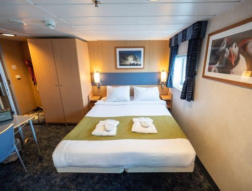 MS Quest - Double Cabin Superior