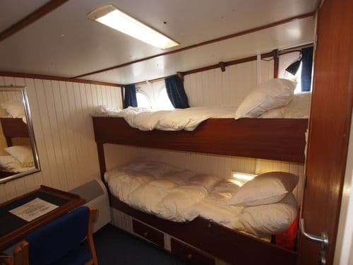 Superior Cabin 01 - Hans Hansson