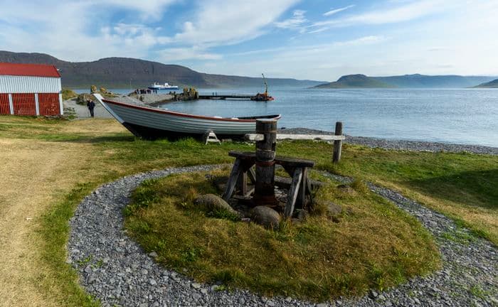 Albatros Expedition high arctic- iceland to svalbard